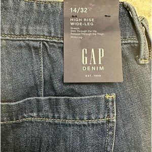NWT GAP Stretch High Rise Wide Leg Bluejeans Cropped Pants